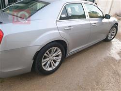 کرایسلەر 300